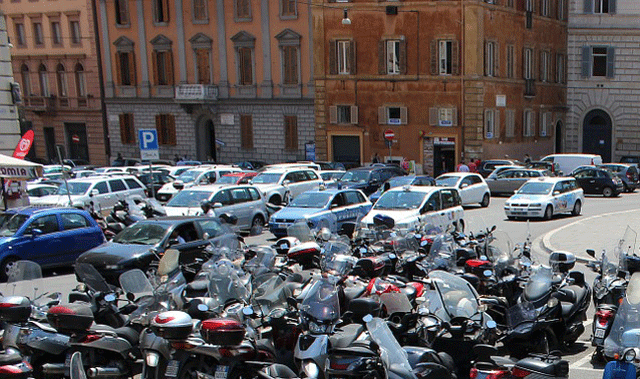 аренда авто в Италии парковка